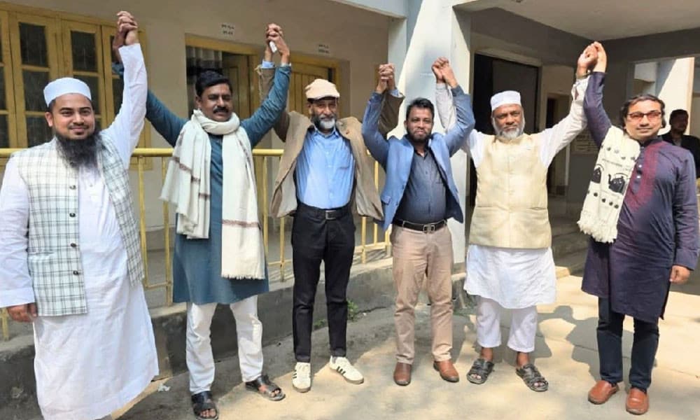 উন্নয়নের স্বার্থে একসঙ্গে কাজ করার শপথ ৬ প্রার্থীর