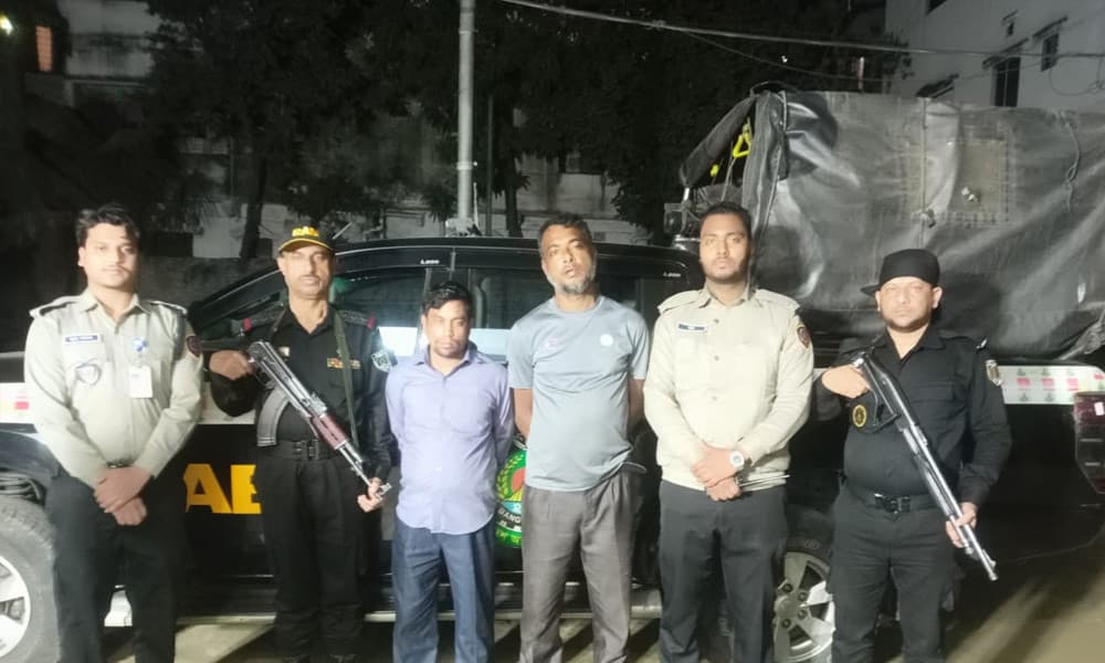 নোয়াখালীতে বিপুল ইয়াবাসহ গ্রেপ্তার ২