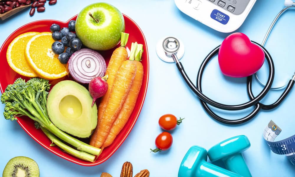 সুস্থ হার্ট, সুন্দর জীবন: হৃদরোগের ঝুঁকি কমানোর ৬ সহজ উপায়