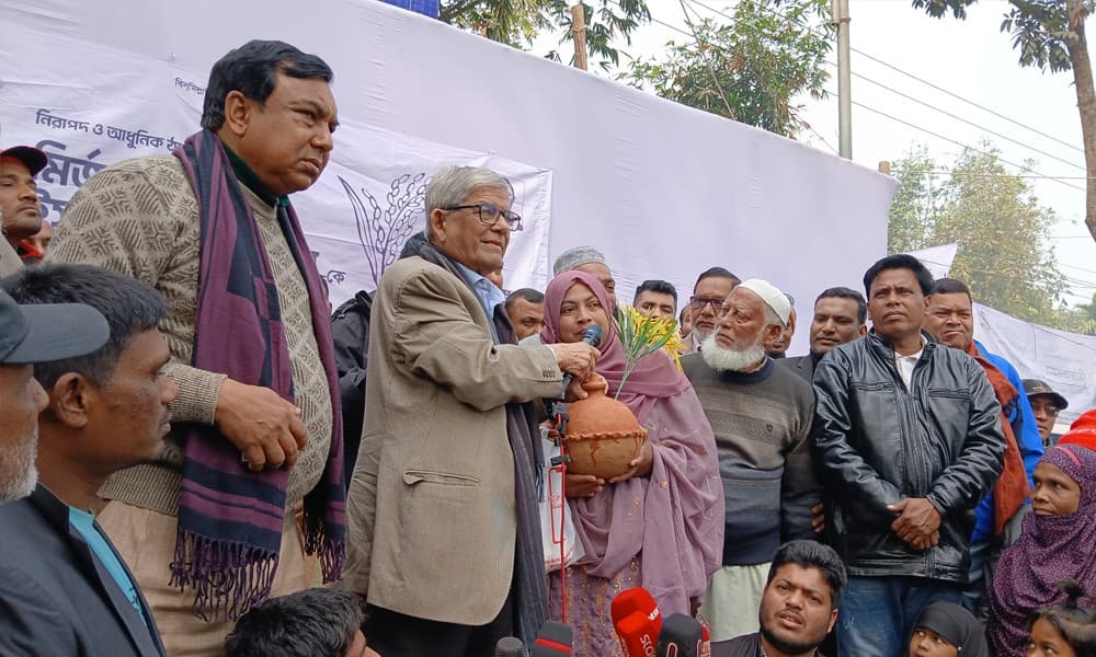 দেশের মানুষ জেগে গিয়েছে, এবার তারা ভোট দেবেই : মির্জা ফখরুল