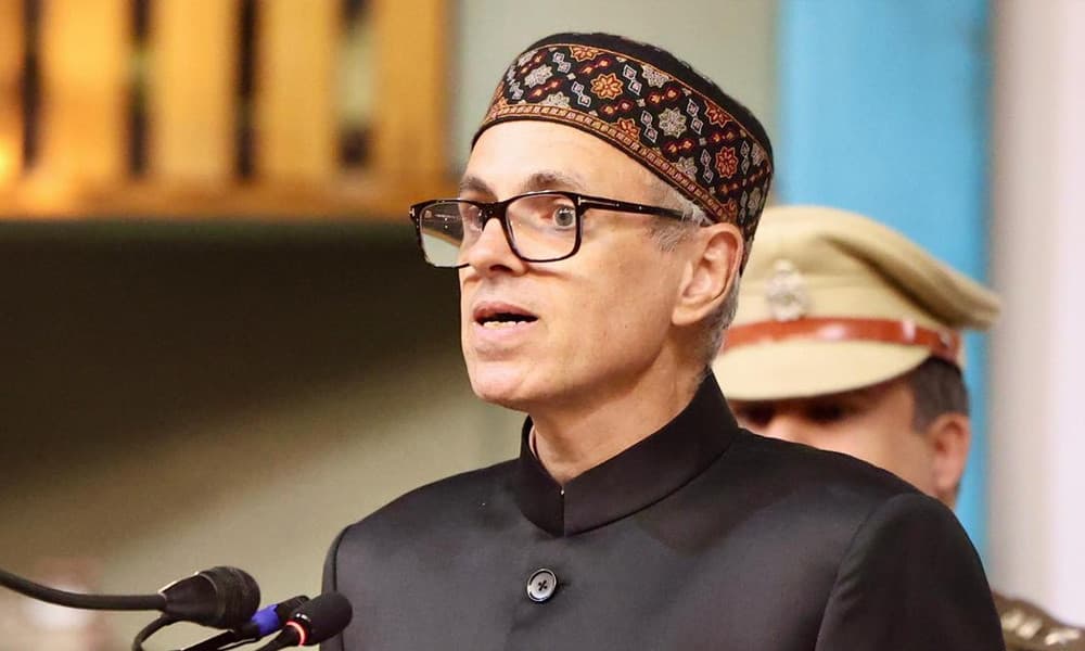 খামেনি নিহতের খবরে কাশ্মীরে বিক্ষোভ, শান্ত থাকার আহ্বান মুখ্যমন্ত্রীর