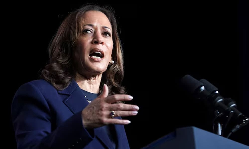 আমেরিকাকে অনুমোদনহীন যুদ্ধে জড়াচ্ছেন ট্রাম্প: কমালা হ্যারিস