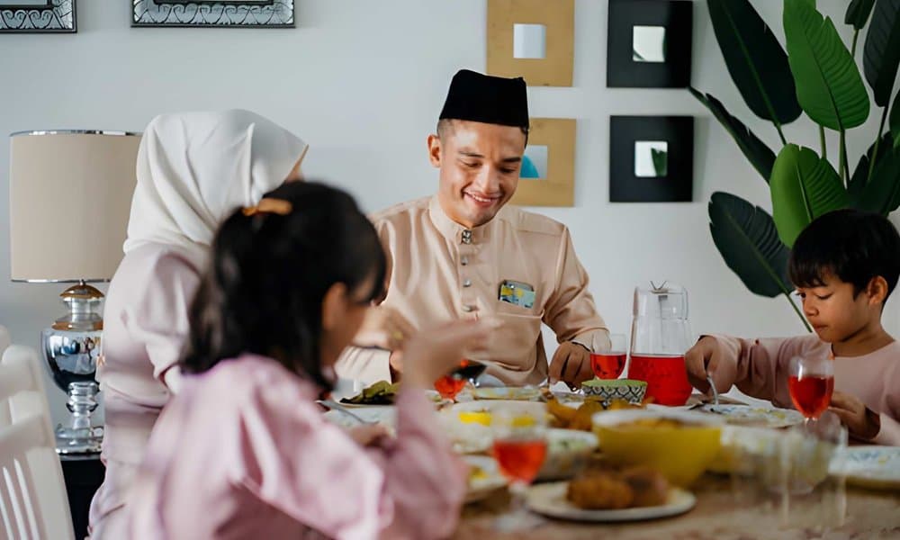 রমজানে নারীই পরিবারে ইবাদতের নেপথ্য অগ্রসেনানী