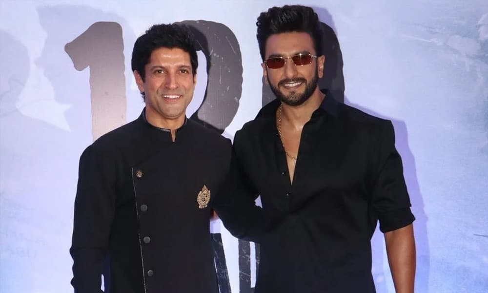 ‘ডন ৩’ ছাড়ায় রণবীরের কাছে ৪০ কোটি ক্ষতিপূরণ দাবি ফারহানের!