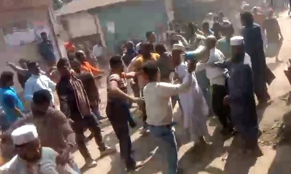 প্রচারণাকে কেন্দ্র করে বিএনপি-জামায়াত সংঘর্ষ, আহত ৩০