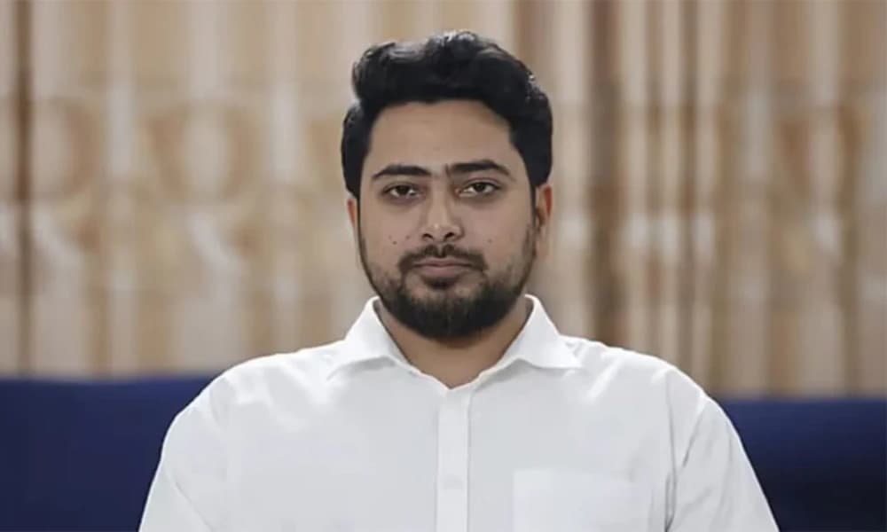 আহসান মনসুরকে সরিয়ে লুটপাটের পথ খুলে দিল বিএনপি : নাহিদ ইসলাম