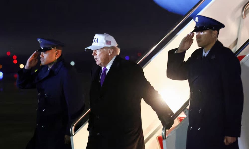 আদালতের রায়ের পর বিশ্বব্যাপী নতুন ১০ শতাংশ শুল্করোপ ট্রাম্পের