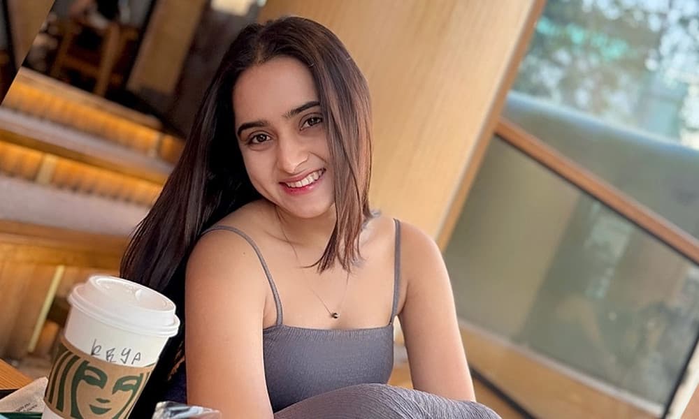 কী ‘গোপন তথ্য’ ফাঁস করলেন কেয়া পায়েল?