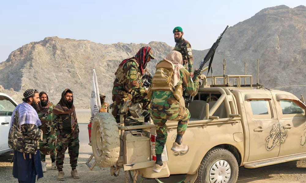 পাকিস্তানের ৫০ জন সেনাকে হত্যার দাবি আফগানিস্তানের