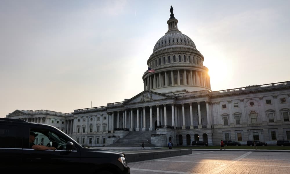 ইরানে অভিযান সীমিত করার প্রস্তাব মার্কিন সিনেটে পাস হয়নি