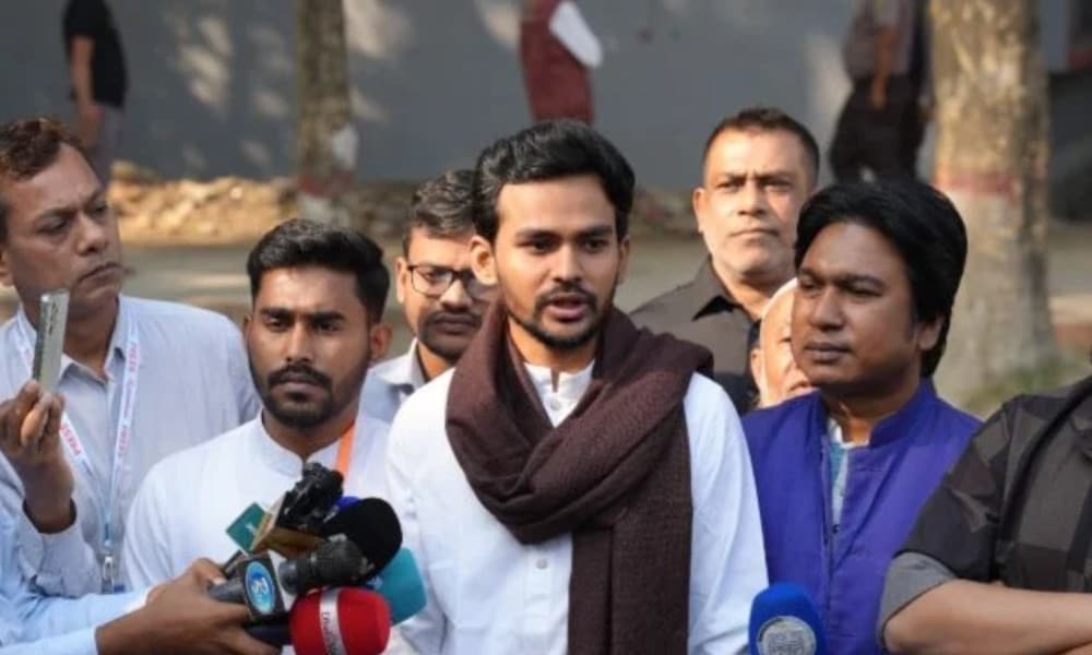 সারা দেশে সুষ্ঠুভাবে নির্বাচন অনুষ্ঠিত হচ্ছে : আসিফ মাহমুদ