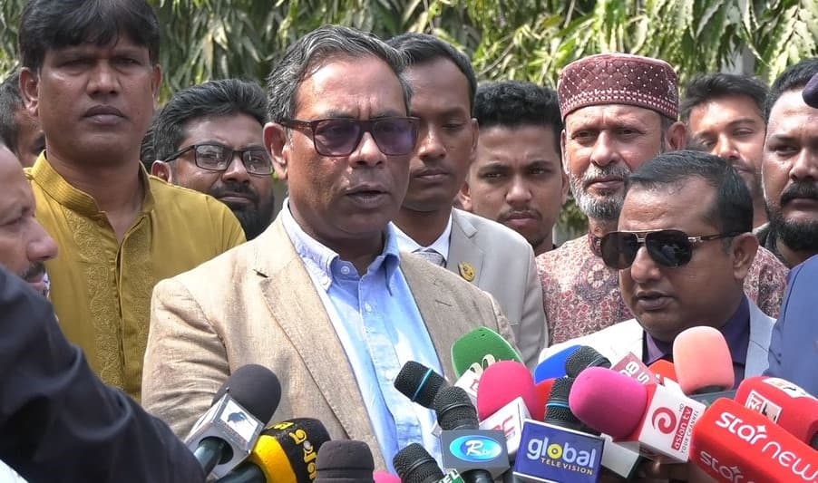 দেশে এক লাখ স্বাস্থ্য কর্মী নিয়োগ করা হবে : স্বাস্থ্য প্রতিমন্ত্রী