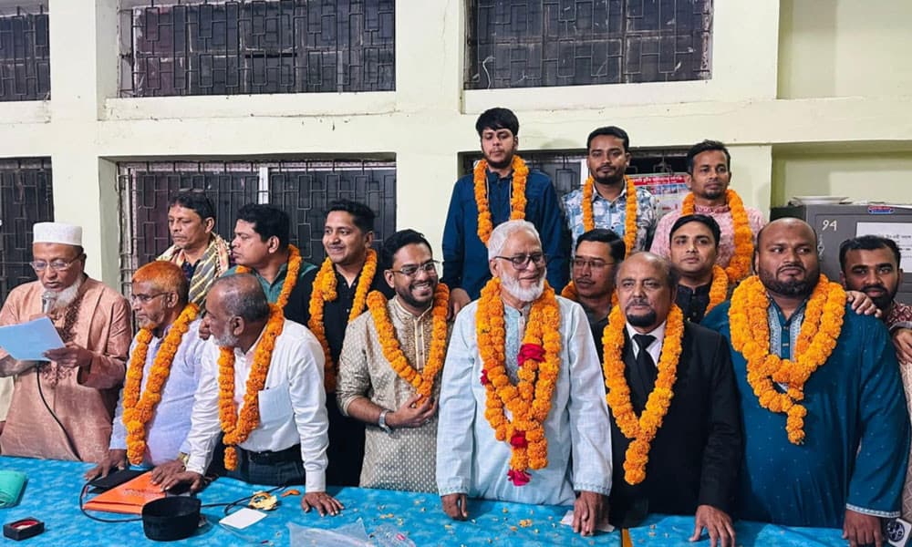 লক্ষ্মীপুর আইনজীবী সমিতি নির্বাচনে ৬ পদে বিএনপি, ৮ পদে আওয়ামী লীগের জয়