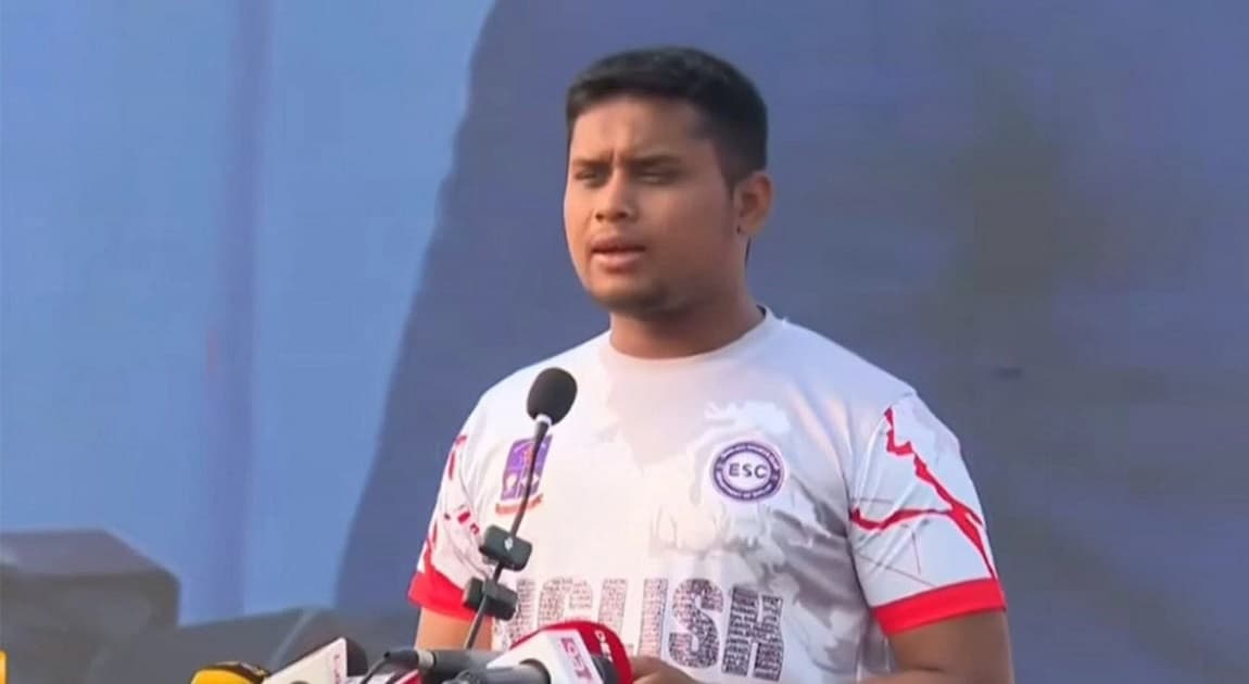 জয়ী হয়েই হাসনাত আব্দুল্লাহ দিলেন হুঁশিয়ারি, চাঁদা ও দুর্নীতি বন্ধের প্রতিশ্রুতি