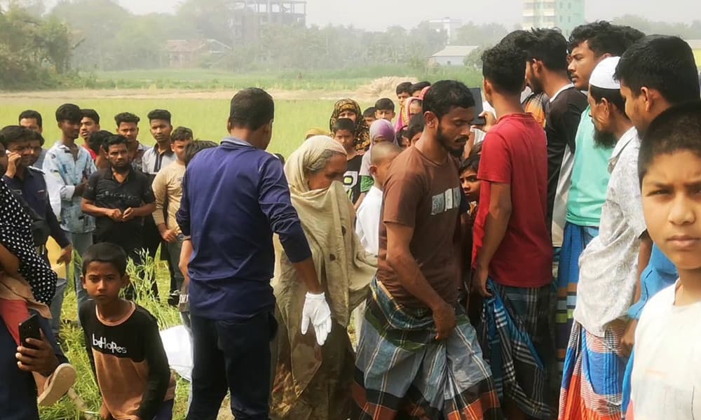 নরসিংদীতে কিশোরীকে সৎবাবার থেকে ‘ছিনিয়ে’ হত্যা, ১৫ দিন আগে ‘ধর্ষণ’