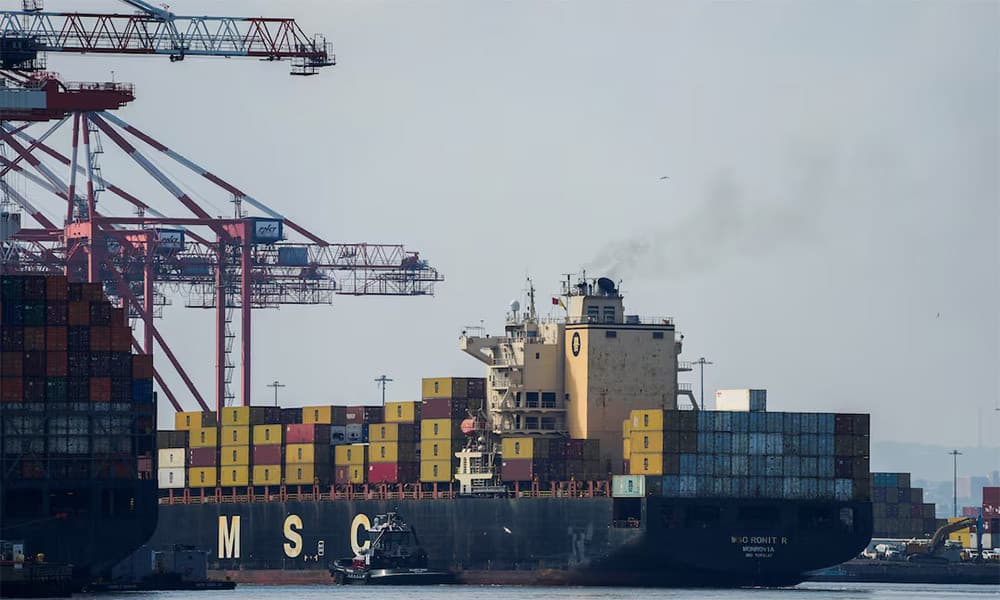 শুল্ক নিয়ে মার্কিন সুপ্রিম কোর্টের রায় মেনে নেওয়ার আহ্বান ইইউর