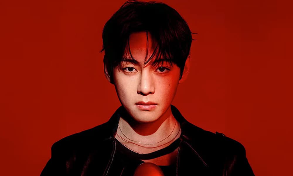 মেসি-রোনালদোকে ছাড়িয়ে গেলেন বিটিএস তারকা ভি