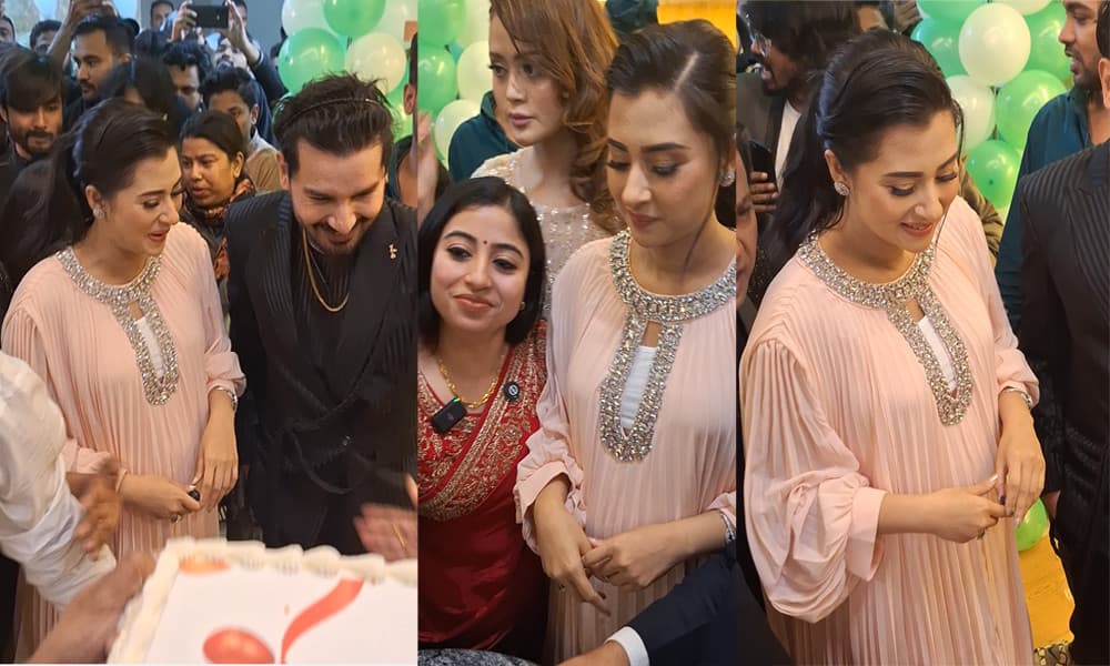 প্রকাশ্যে বুবলী, ধরা পড়ল বেবিবাম্প