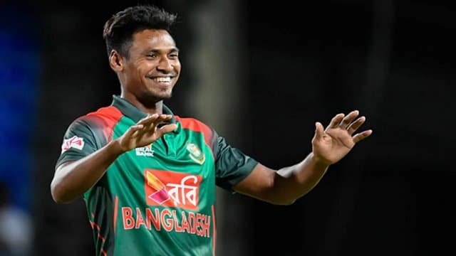 আইসিসি টি-টোয়েন্টি র্যাংকিংয়ে একধাপ উন্নতি, সুখবর পেলেন মোস্তাফিজুর রহমান