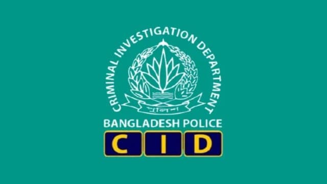 ফেসবুকে নারী কণ্ঠে প্রতারণা করেই ৭৬ লাখ টাকার মালিক মনিরুল