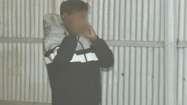 ঘুষের অভিযোগে এসআইকে ‘কান ধরে উঠবস’, ভিডিও ভাইরাল