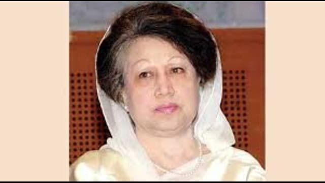 গুরুত্ব দিয়ে আন্তর্জাতিক গণমাধ্যমে খালেদা জিয়ার অসুস্থতার খবর