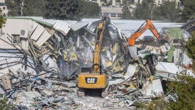 জাতিসংঘের ইউএনআরডব্লিউএ কার্যালয় গুঁড়িয়ে দিল ইসরায়েল, ১১ দেশের তীব্র নিন্দা