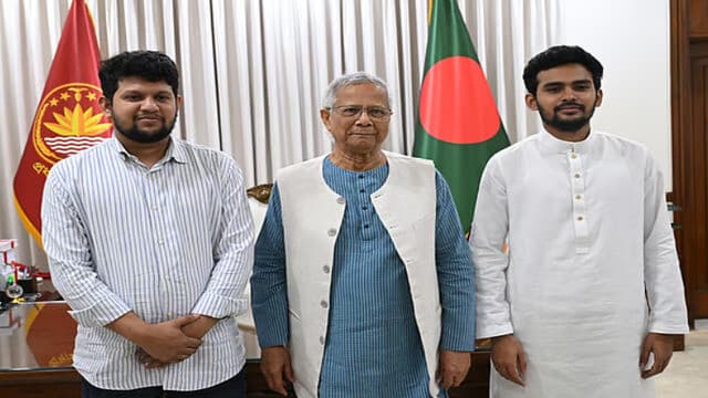 মাহফুজ–আসিফের পদত্যাগপত্র গ্রহণ করে যা বললেন প্রধান উপদেষ্টা