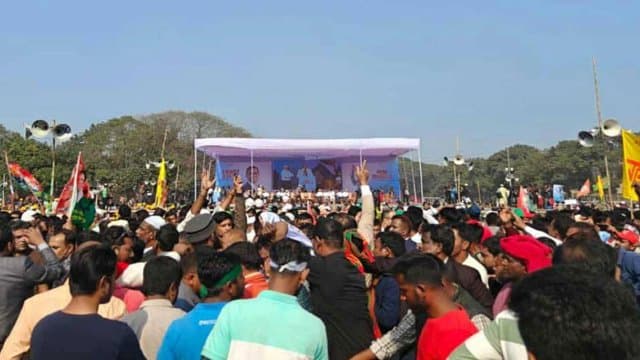 ময়মনসিংহে তারেক রহমান, নির্বাচনী জনসভা ঘিরে উচ্ছ্বসিত নেতাকর্মীরা