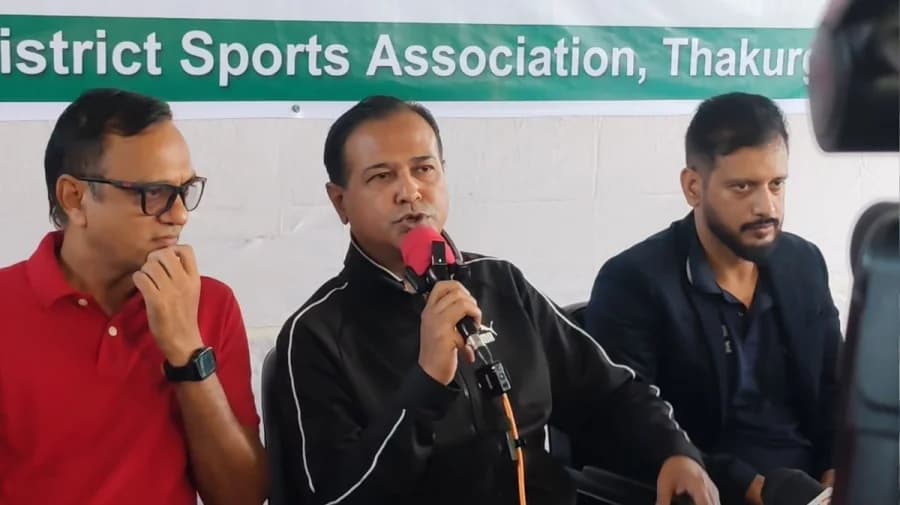 সীমান্তের দুই দেশের একটি পাঠায় ফেনসিডিল, আরেকটি ইয়াবা: আসিফ