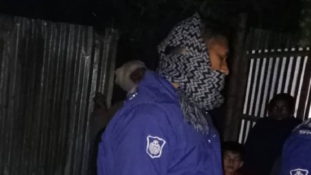 যুবদল নেতার বাড়িতে পেট্রোল-ককটেল নিক্ষেপ ও ভাঙচুরের অভিযোগ